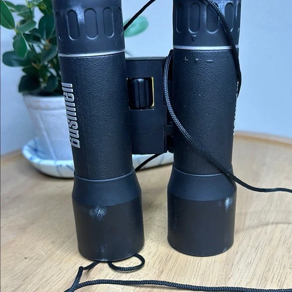 PowerView 16x32mm Compact Binoculars - Black - Picture 6 of 7